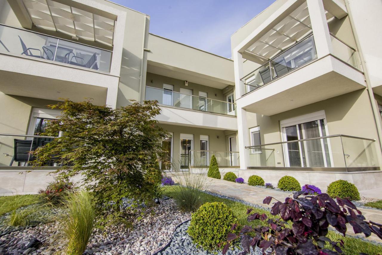 Armonia Resort Ofrínion Buitenkant foto