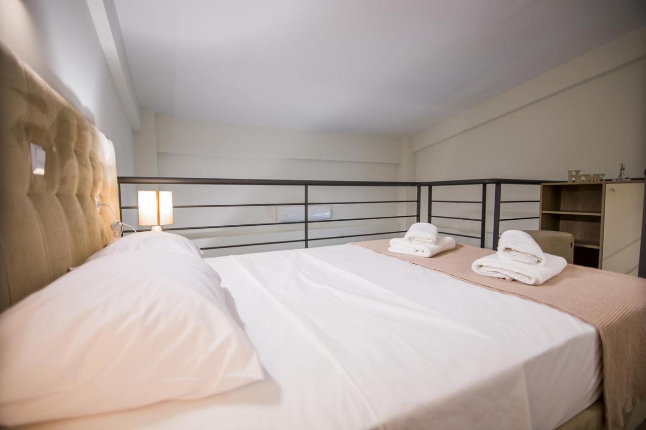 Armonia Resort Ofrínion Buitenkant foto