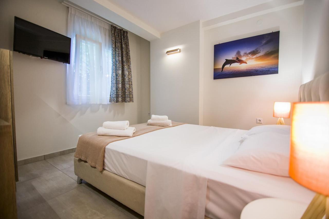 Armonia Resort Ofrínion Buitenkant foto