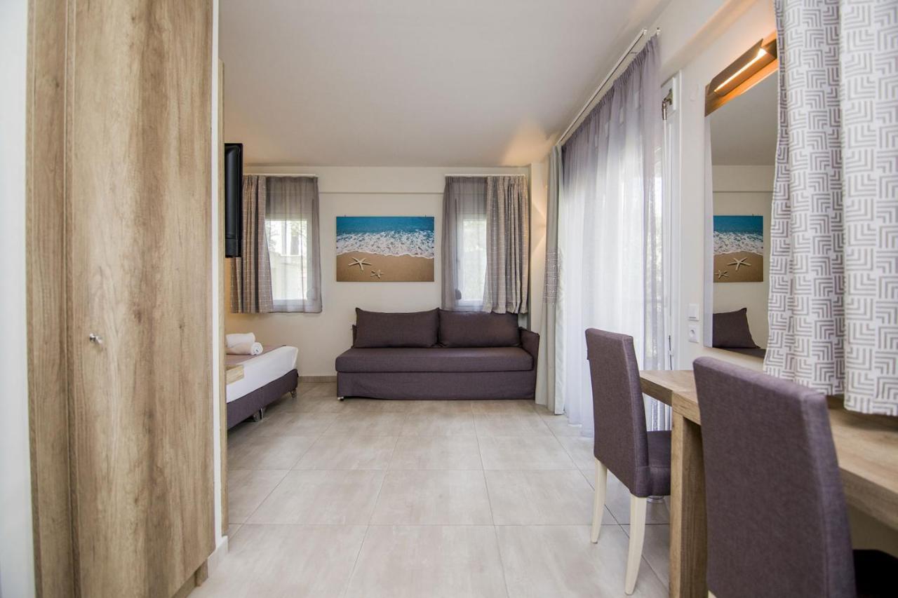 Armonia Resort Ofrínion Buitenkant foto